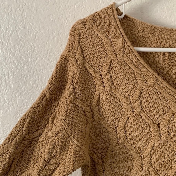 Gap Knit Sweater - Picture 4 of 9